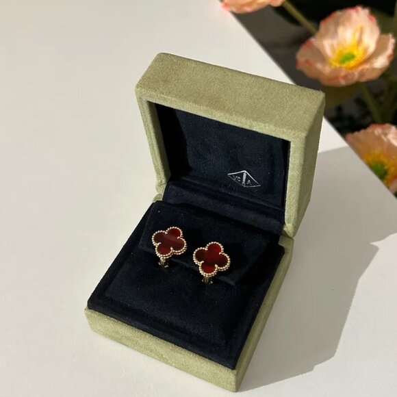 Van Cleef & Arpels earrings - Picture 2 of 4